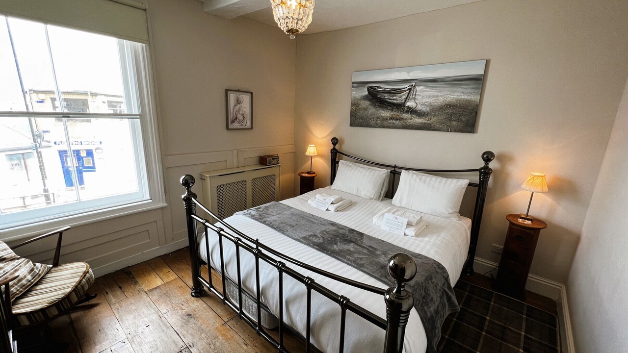 Photo of Bedroom in Cowes