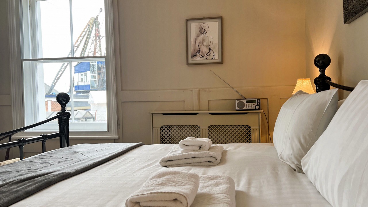Photo of Bedroom in Cowes