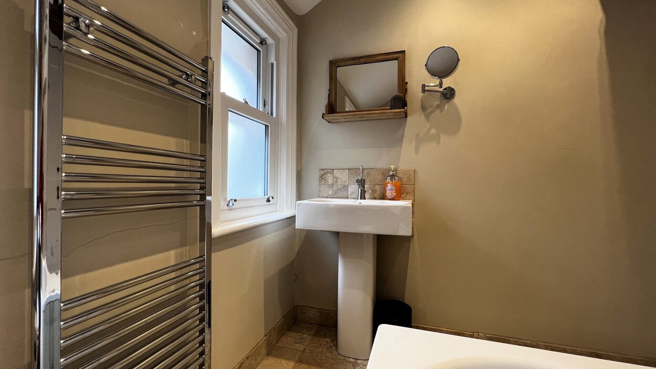 Photo of Bathroom in Cowes