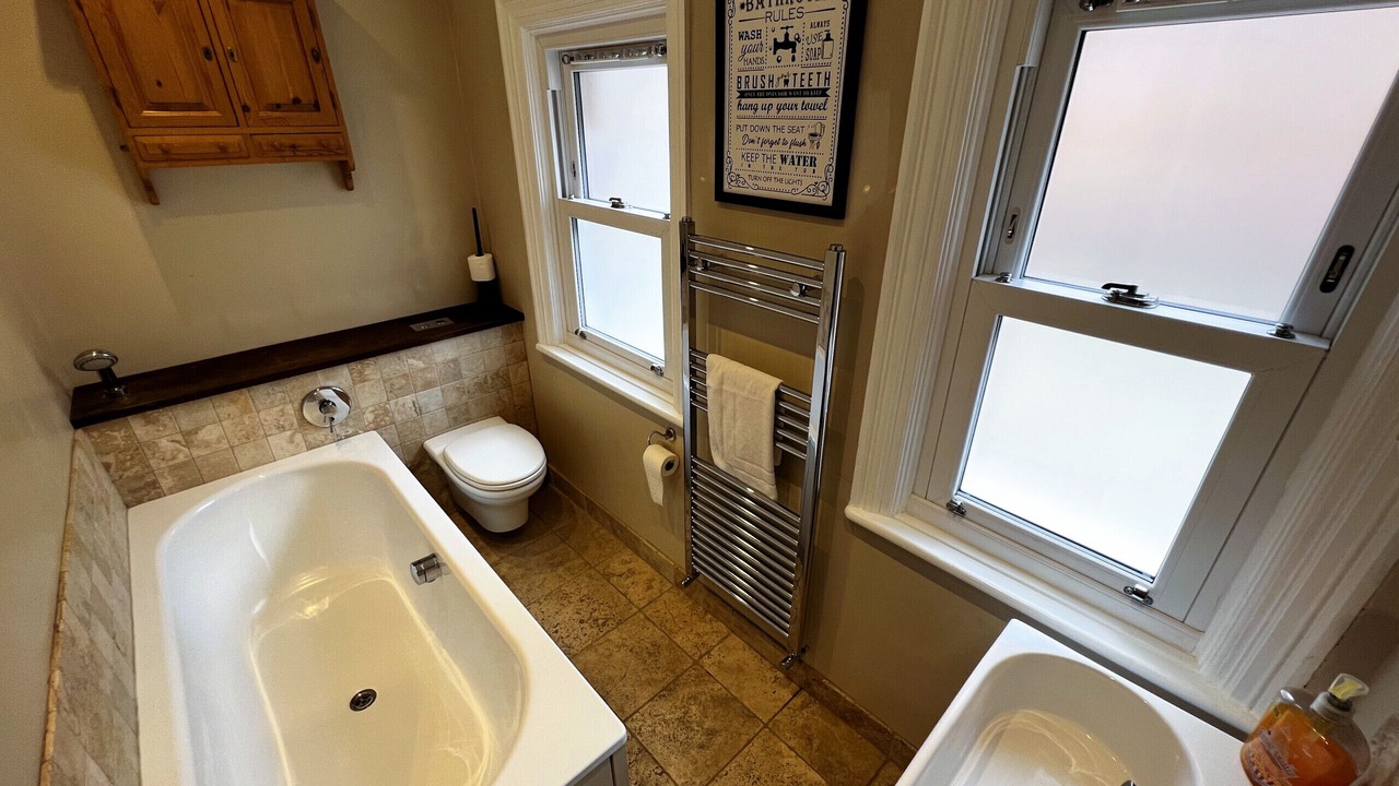 Photo of Bathroom in Cowes