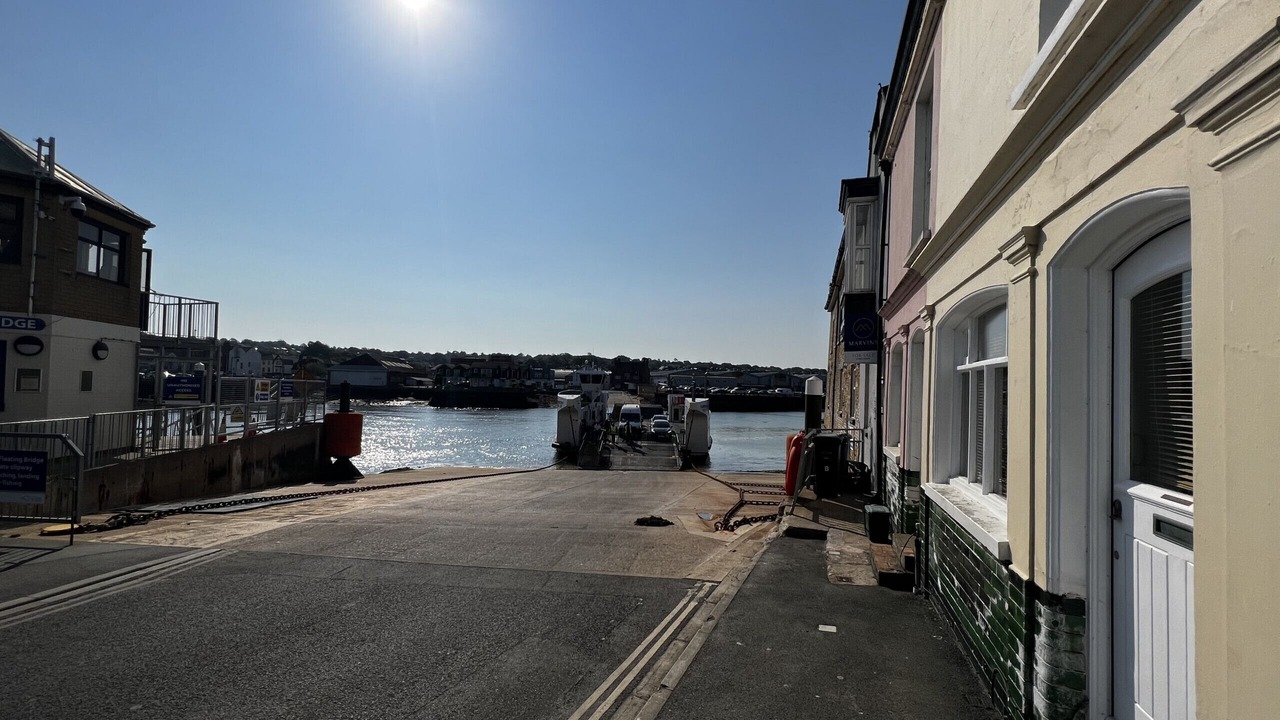 Photo of Others in Cowes