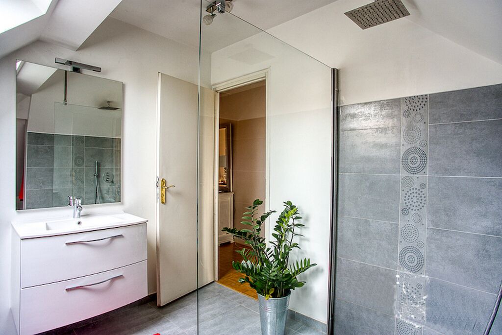 Photo of Bathroom in Chasse-sur-Rhone