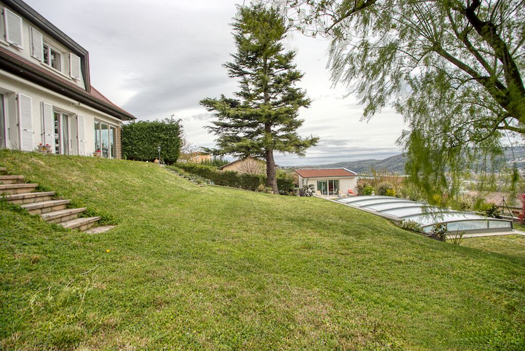 Photo of Outdoor in Chasse-sur-Rhone