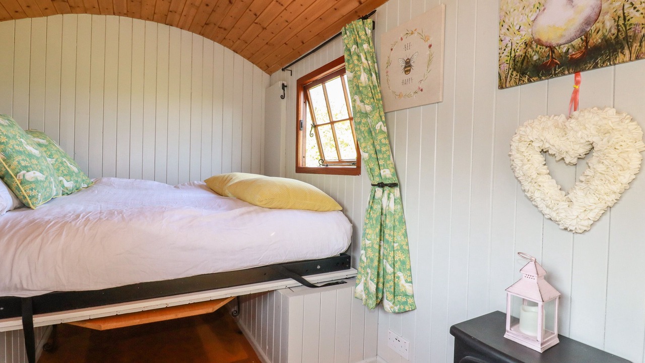 Photo of Bedroom in Brazzacott