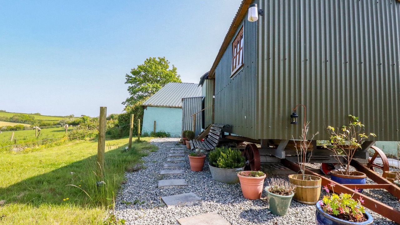 Photo of Outdoor in Brazzacott