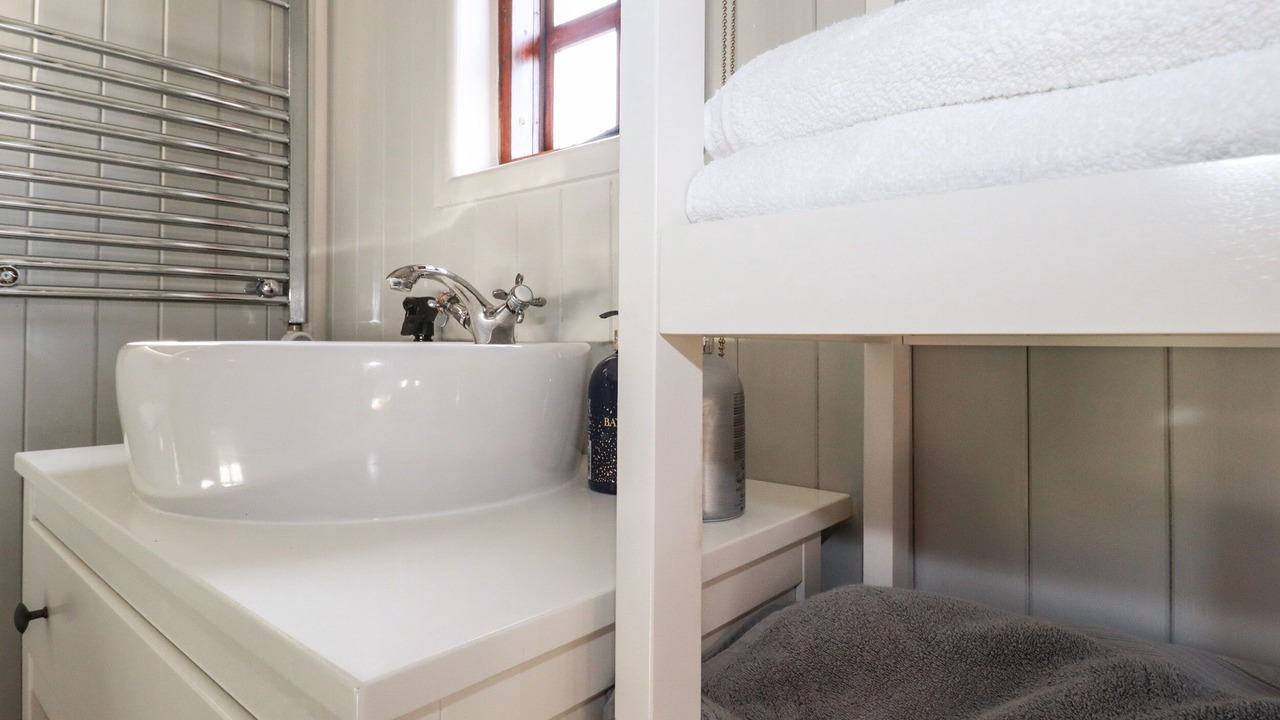 Photo of Bathroom in Brazzacott