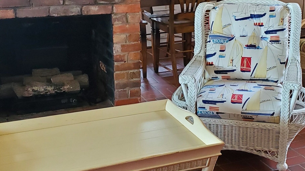 Photo of Livingroom in White Lake
