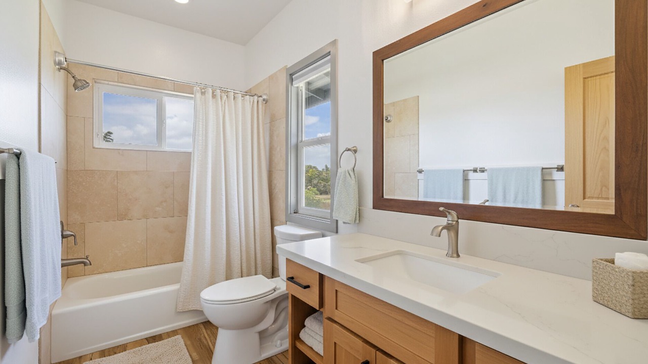 Photo of Bathroom in Punaluu