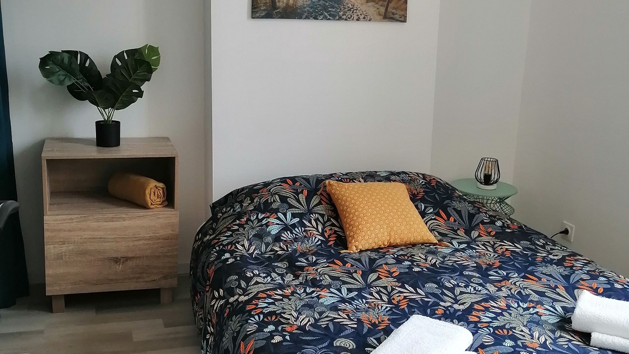 Photo of Bedroom in Tonneins
