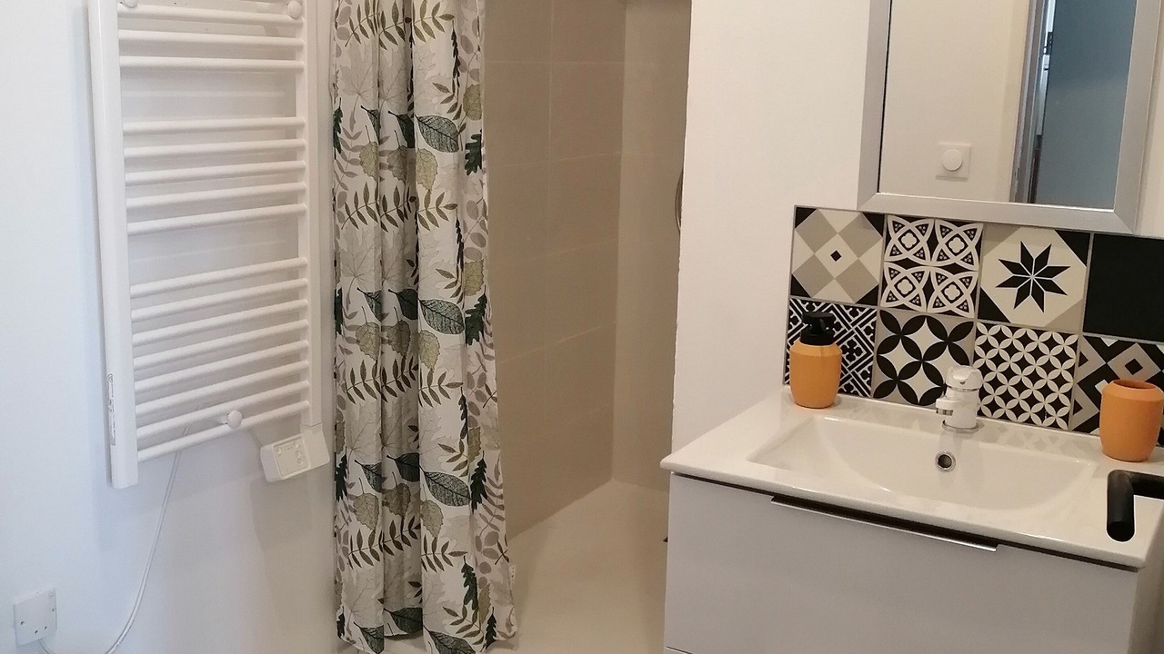 Photo of Bathroom in Tonneins