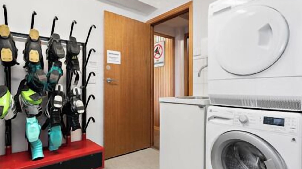 Photo of Others in Hotham Heights