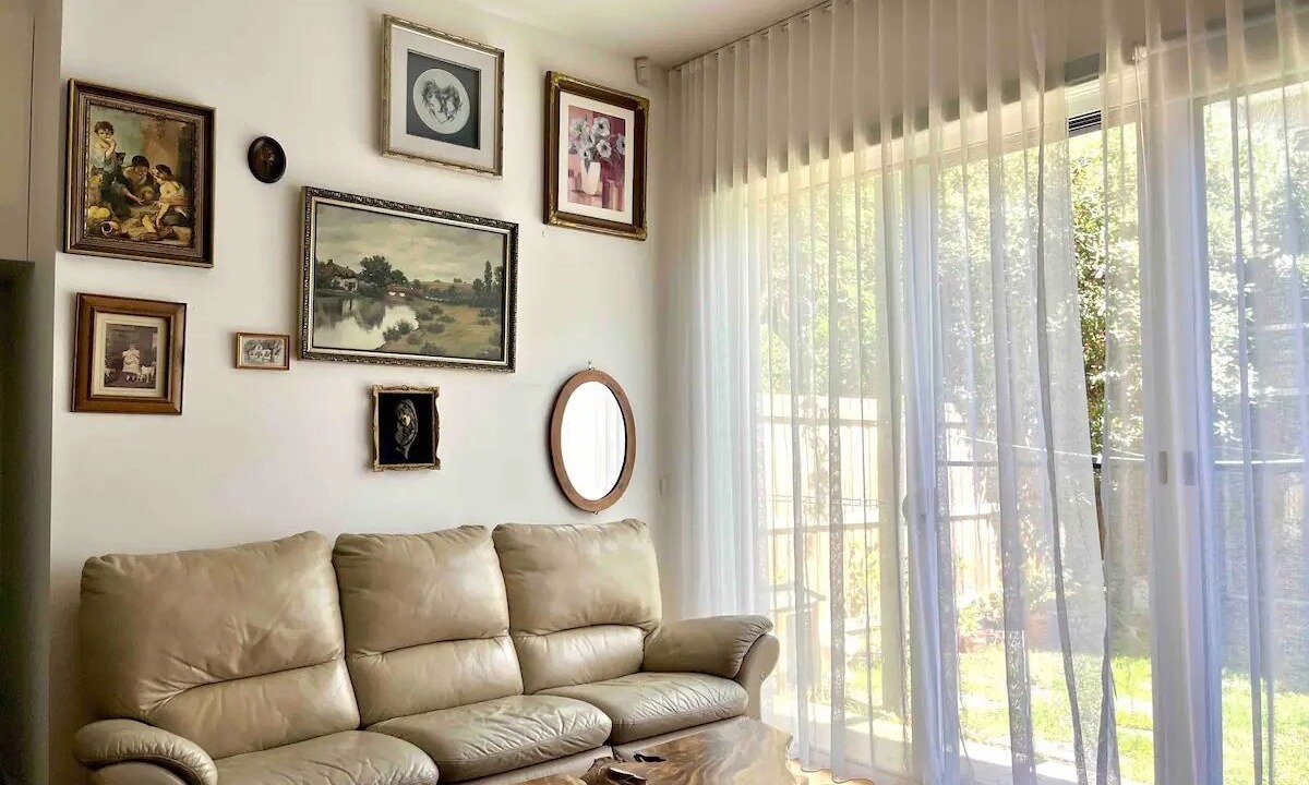 Photo of Livingroom in Fitzroy North