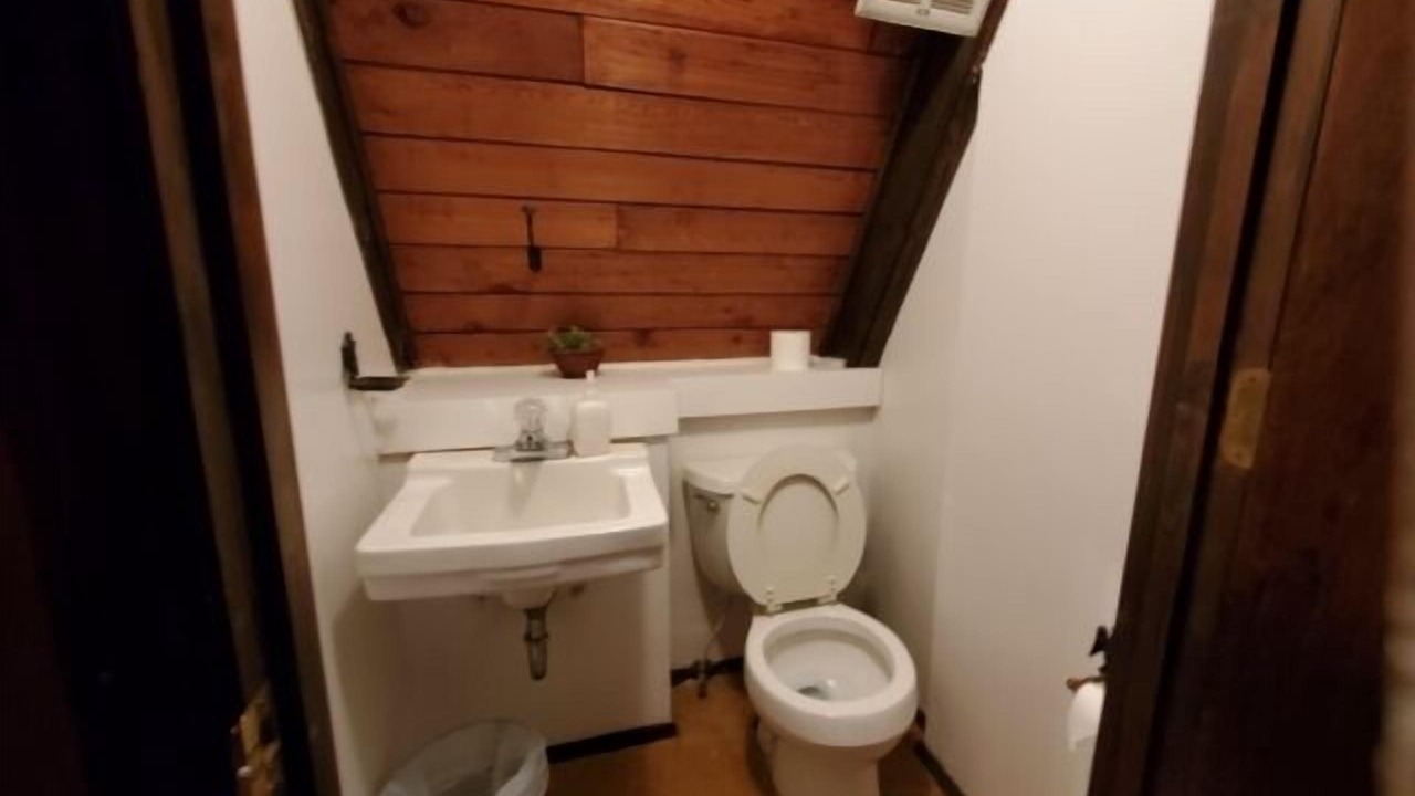 Photo of Bathroom in High Point