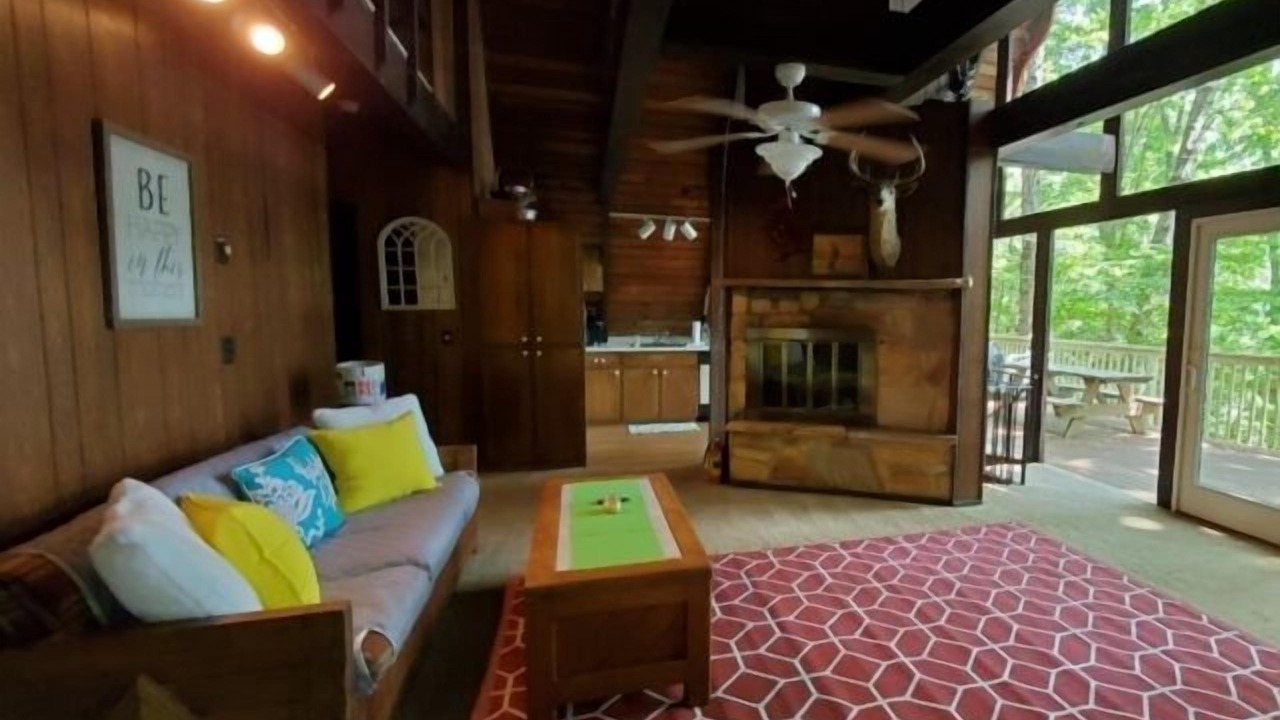 Photo of Livingroom in High Point