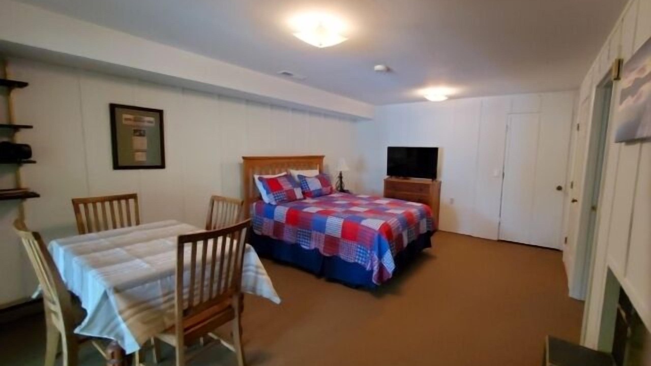 Photo of Bedroom in High Point
