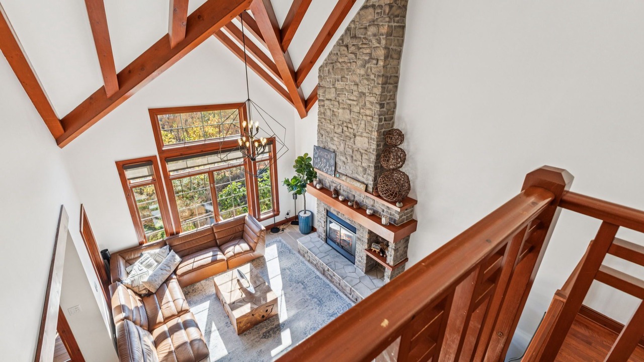 Photo of Livingroom in Mont-Tremblant