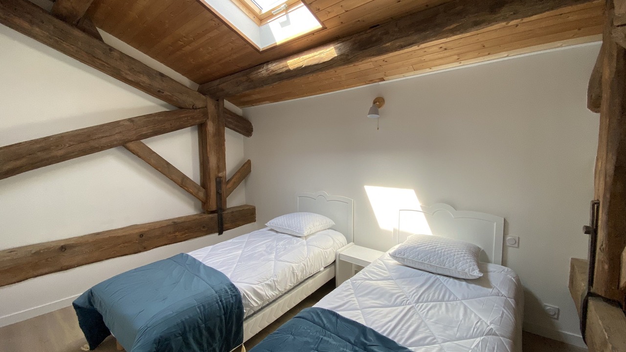 Photo of Bedroom in Homps