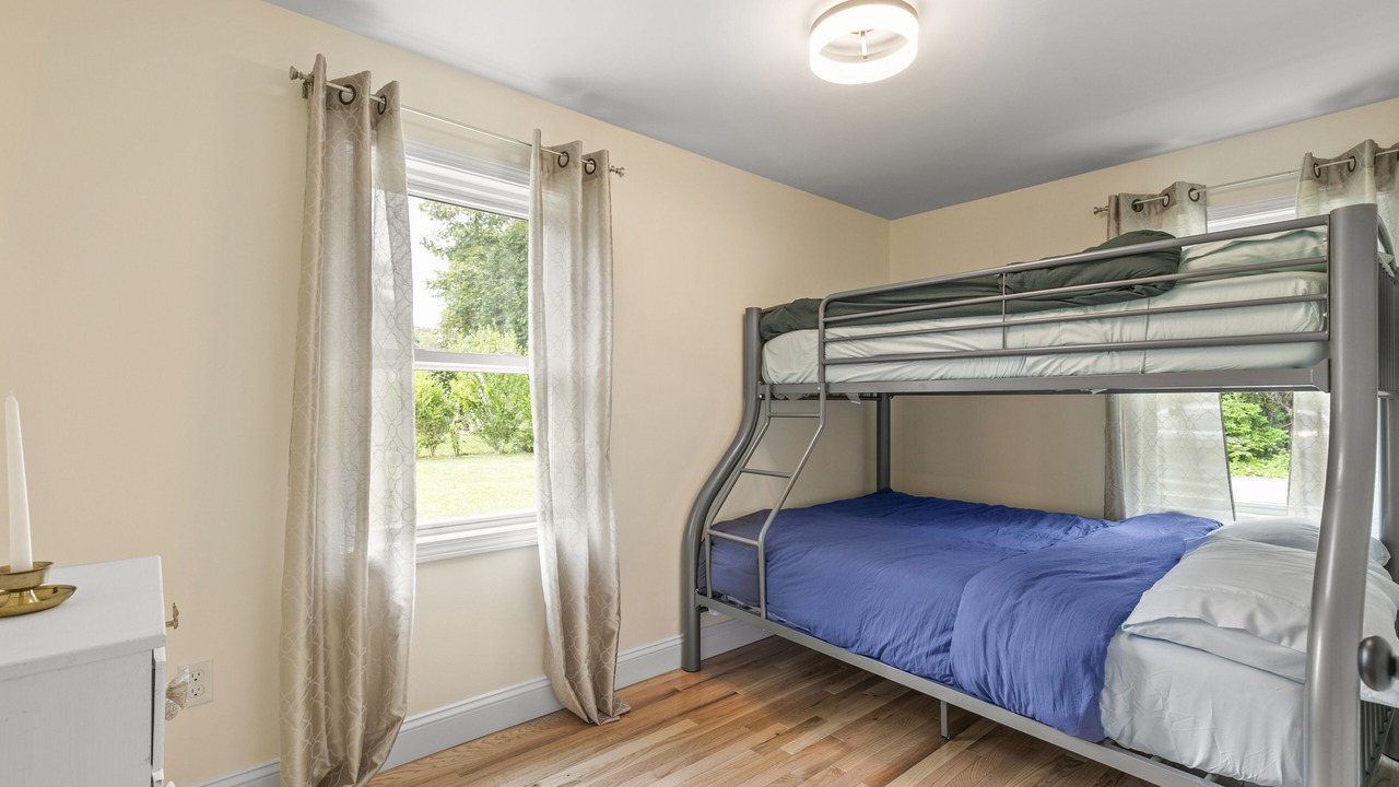 Photo of Bedroom in Pocasset