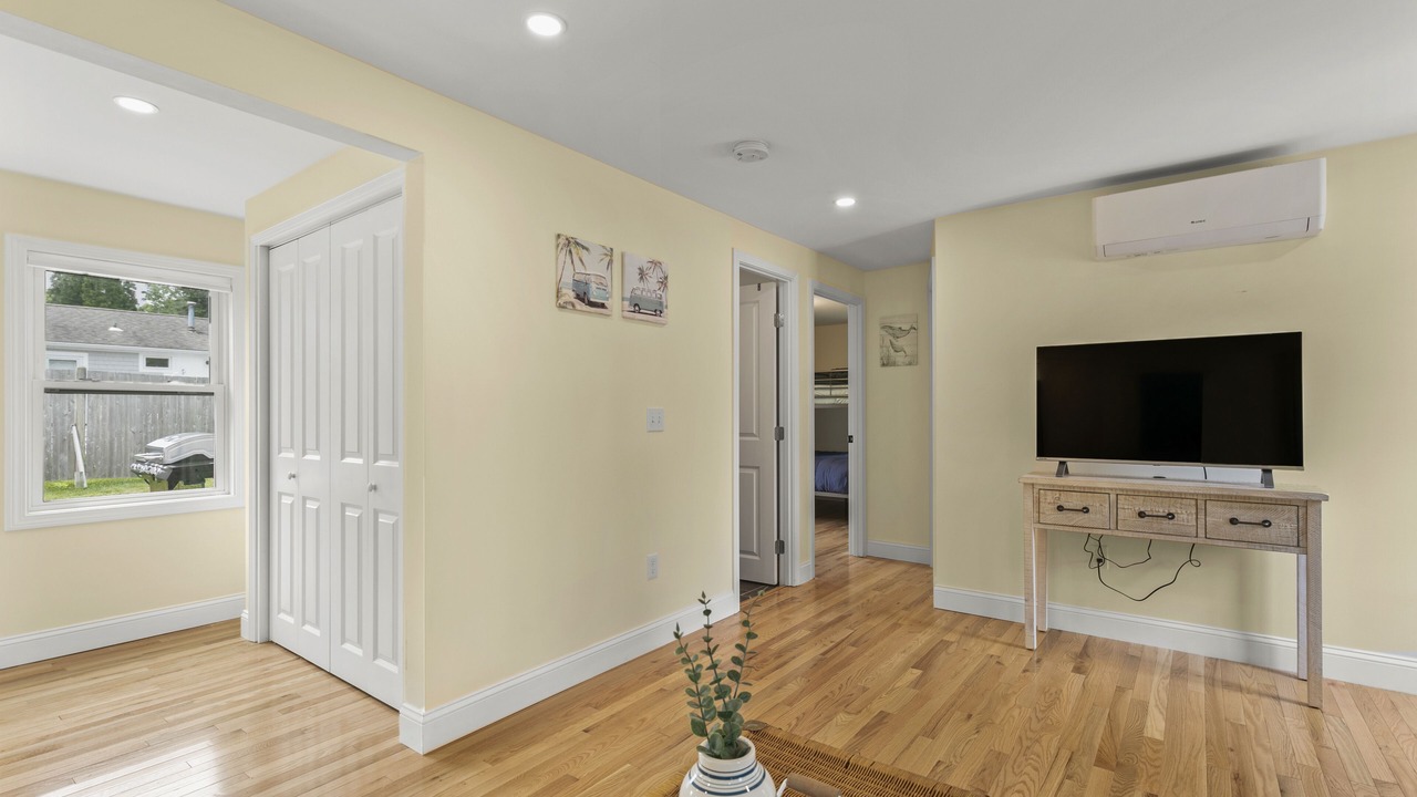 Photo of Others in Pocasset