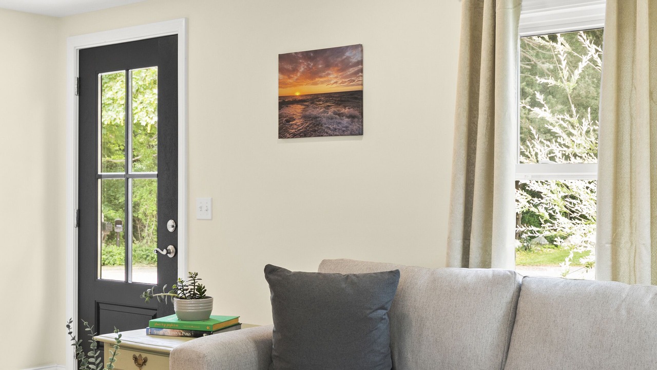 Photo of Livingroom in Pocasset