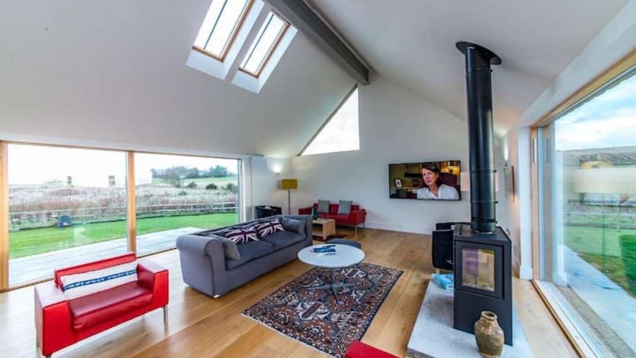 Photo of Livingroom in Westhill