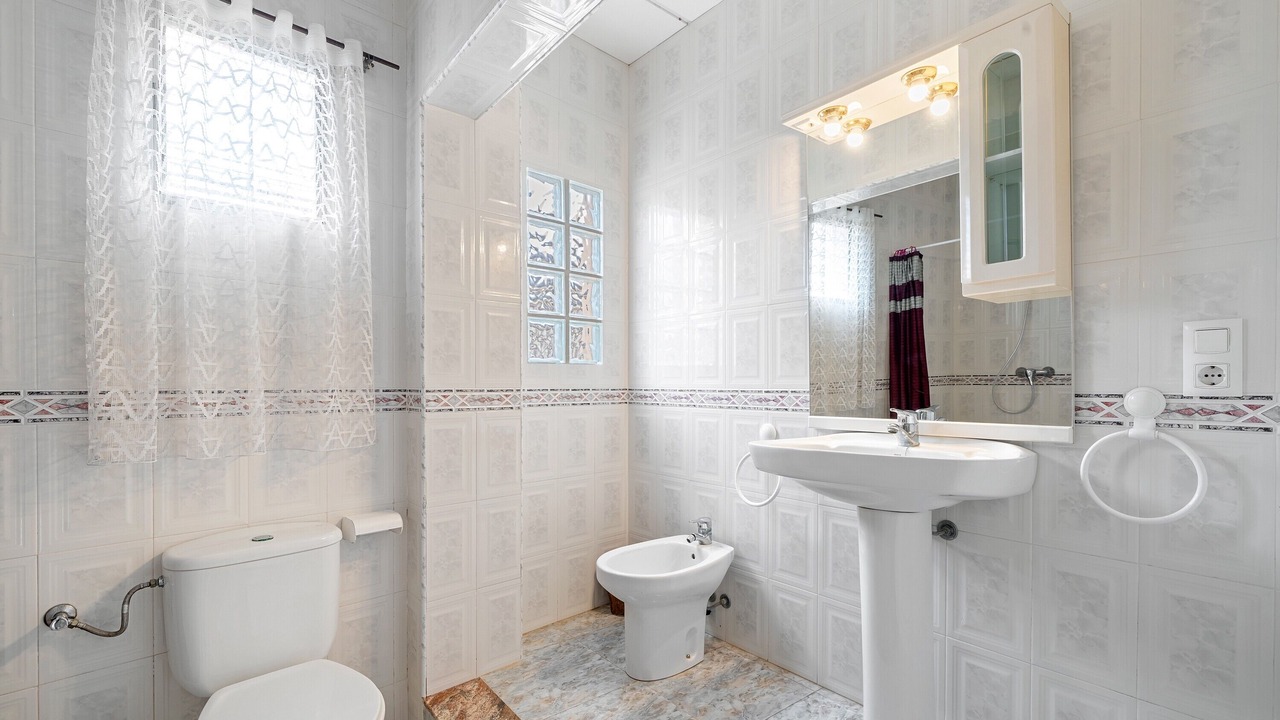 Photo of Bathroom in Deltebre