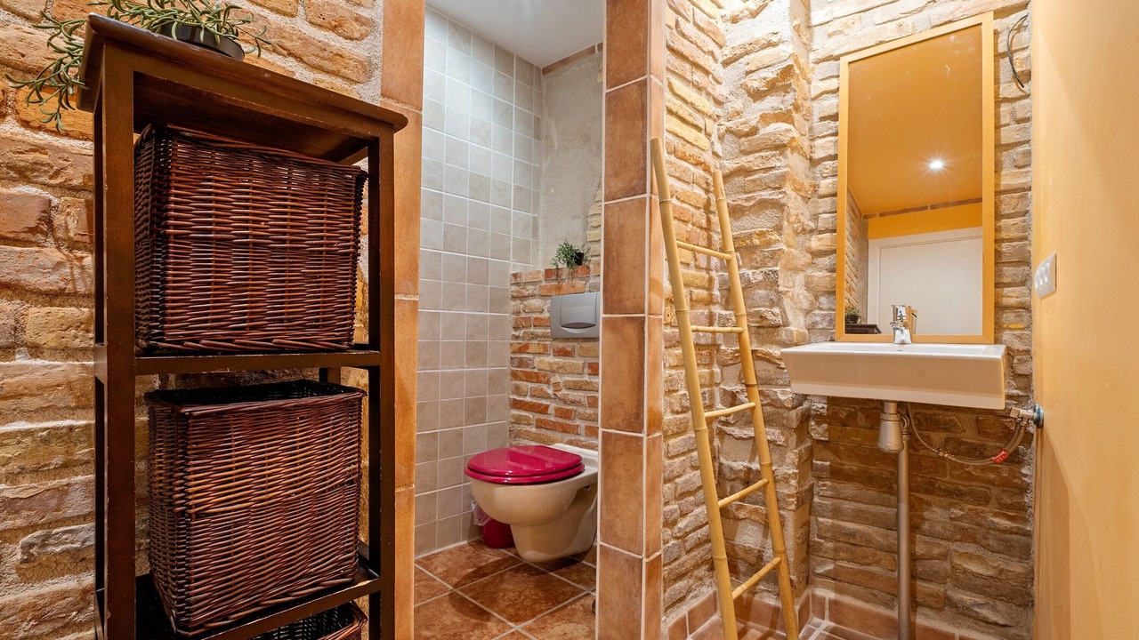 Photo of Bathroom in Deltebre