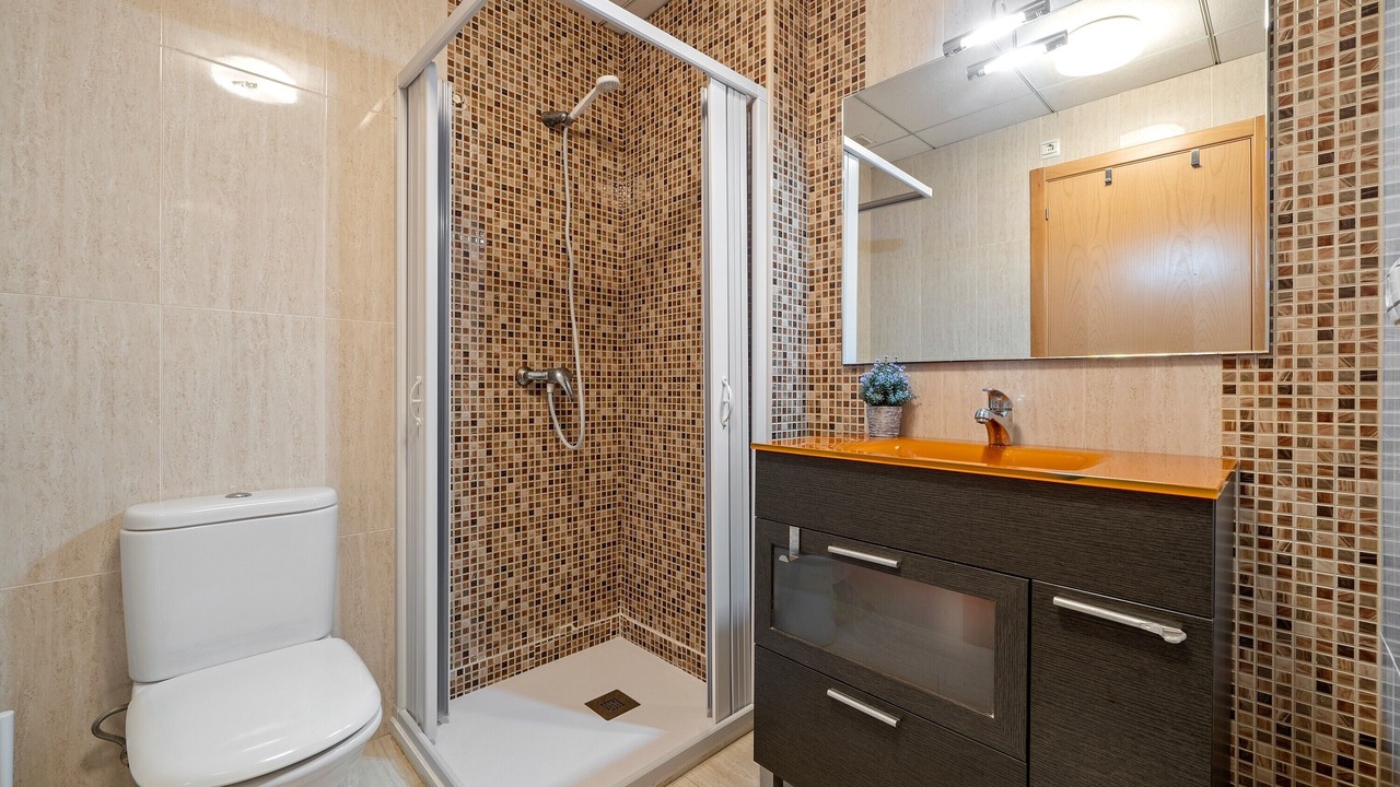 Photo of Bathroom in Deltebre