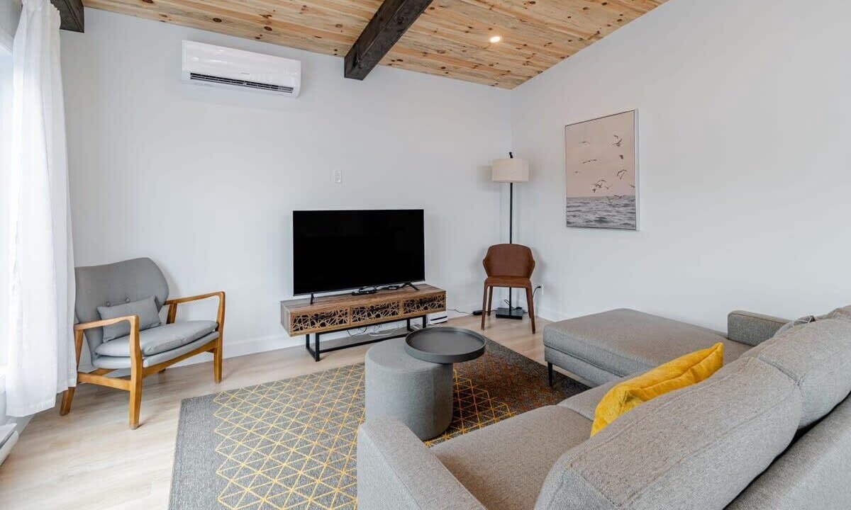 Photo of Livingroom in Shannon