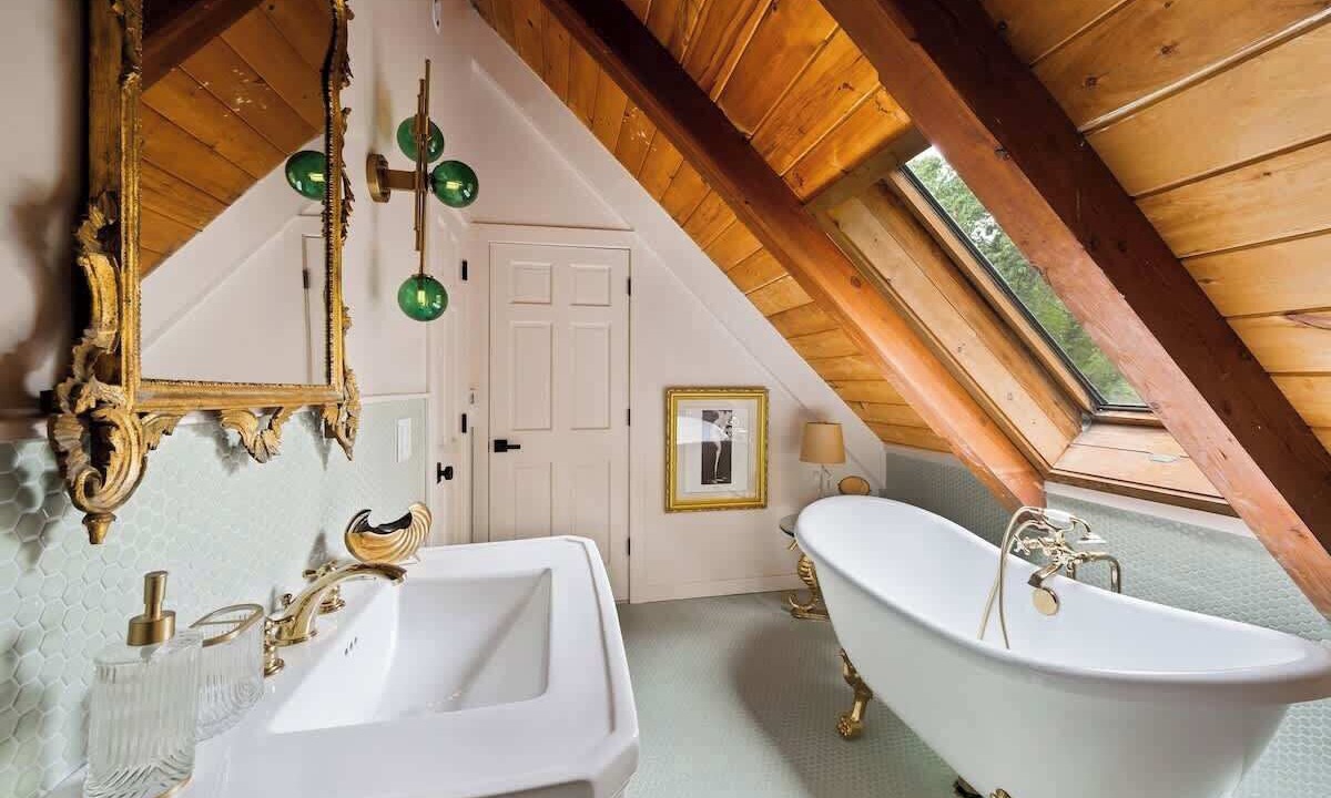 Photo of Bathroom in Kingston