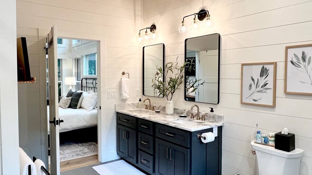 Photo of Bathroom in Blue Ridge