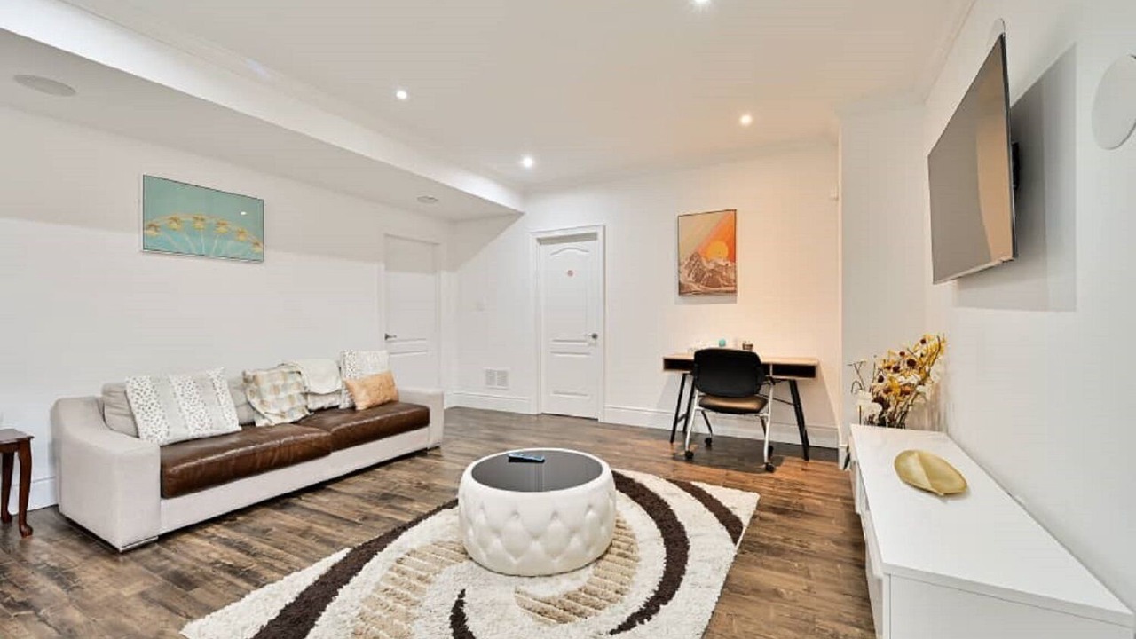Photo of Livingroom in Mount Pleasant