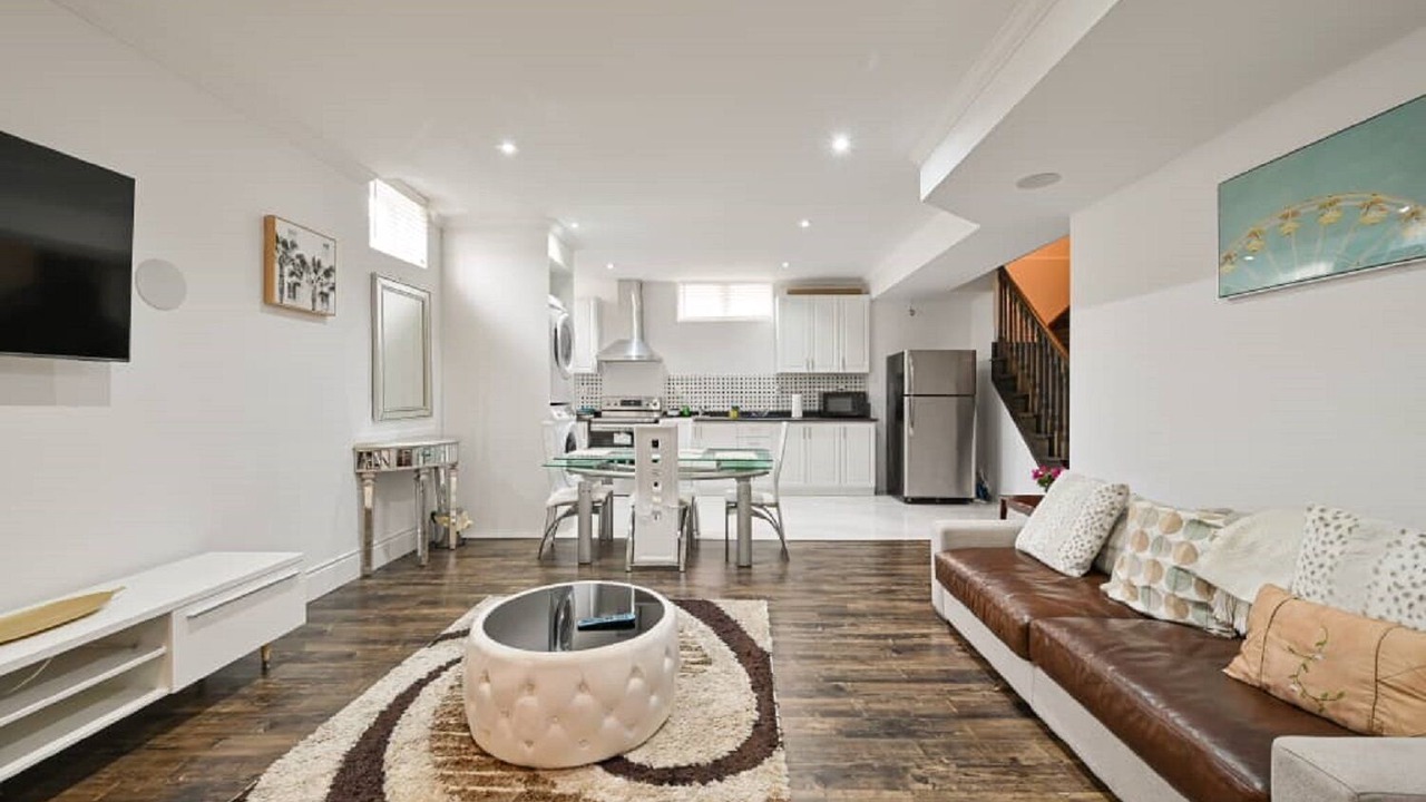 Photo of Livingroom in Mount Pleasant