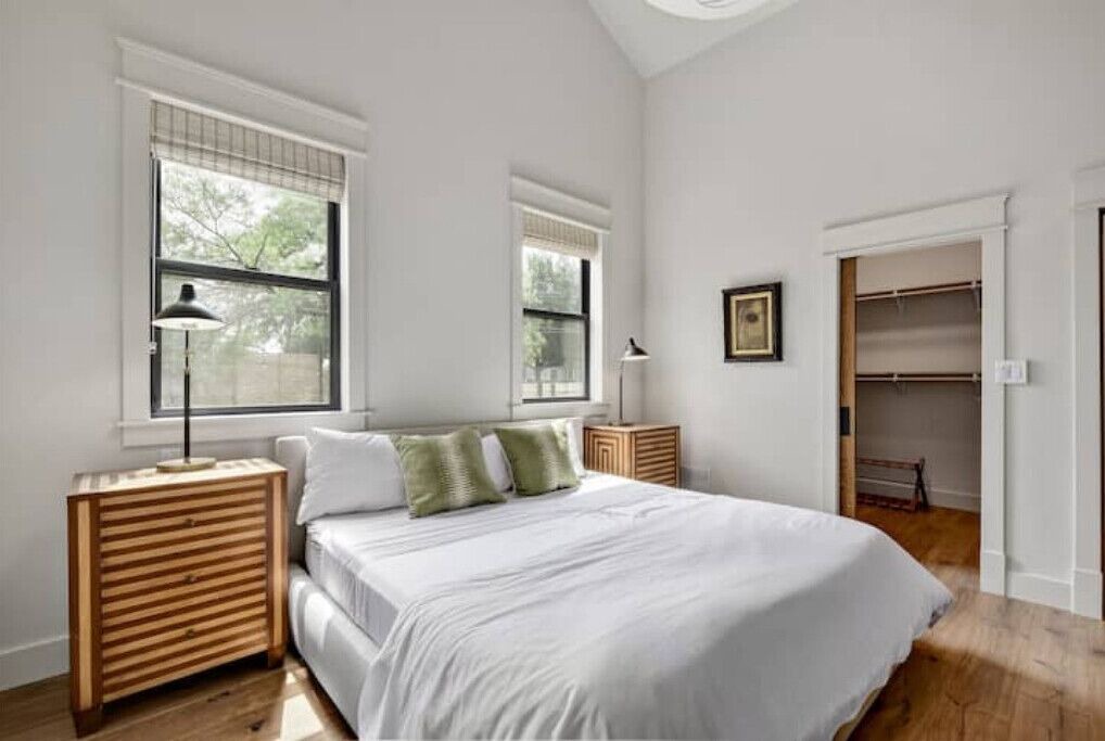 Photo of Bedroom in MLK