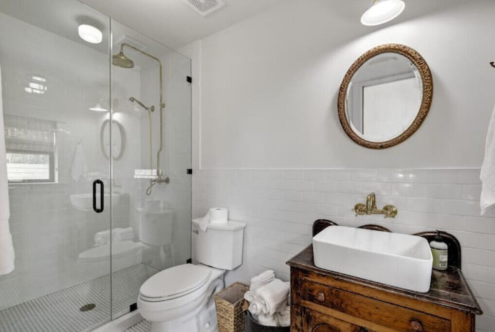 Photo of Bathroom in MLK