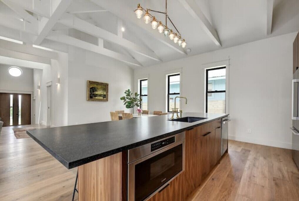 Photo of Kitchen in MLK