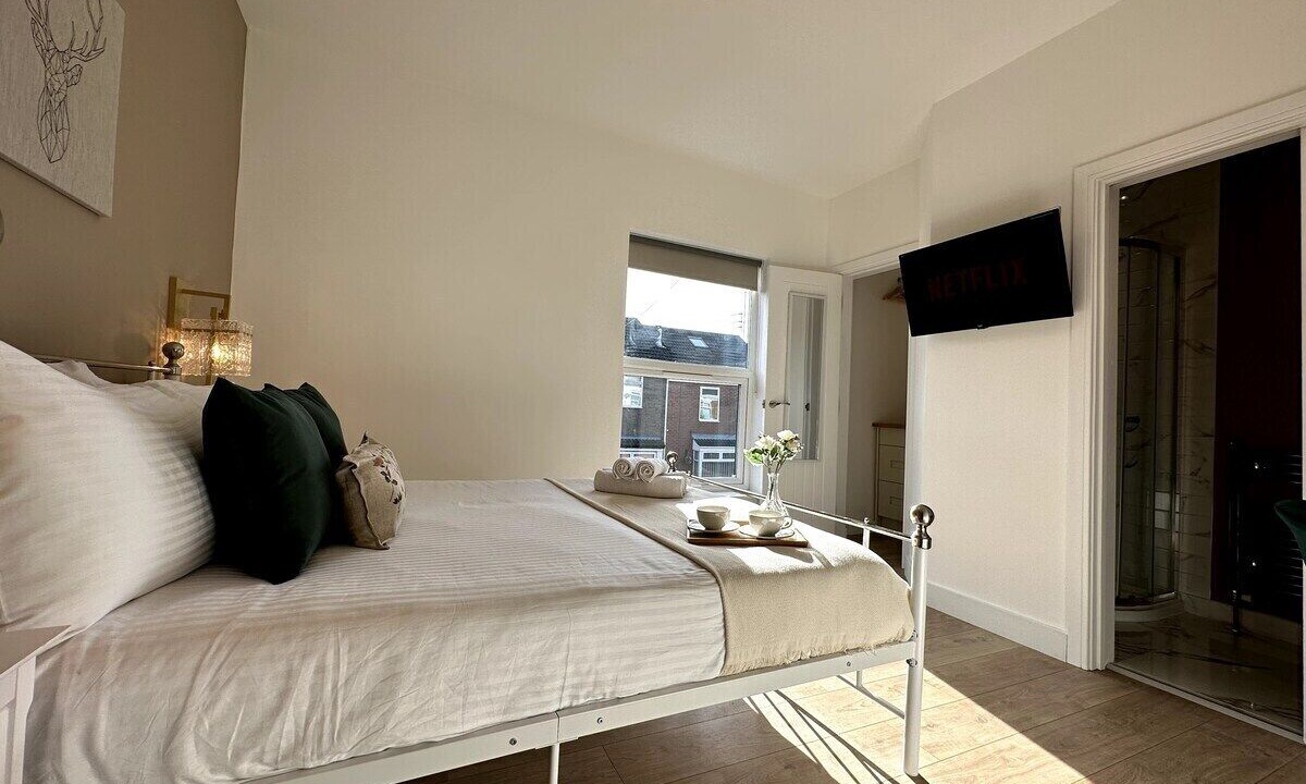 Photo of Others in Hull