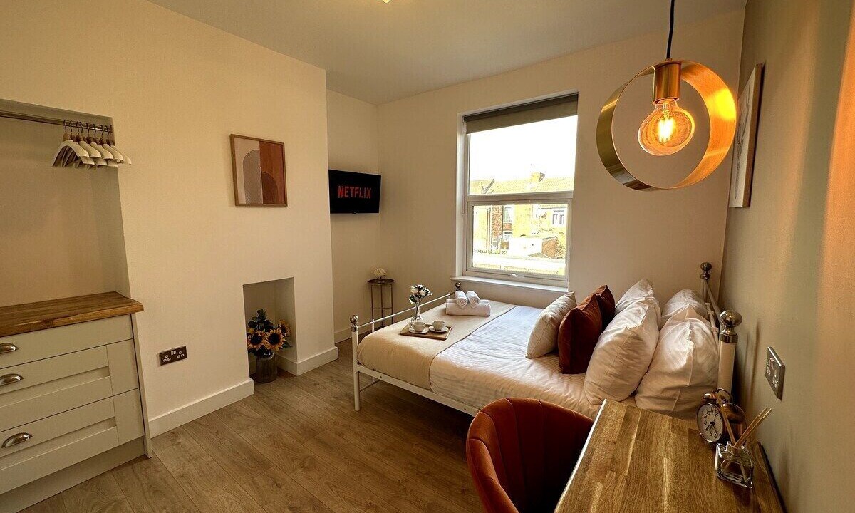 Photo of Others in Hull