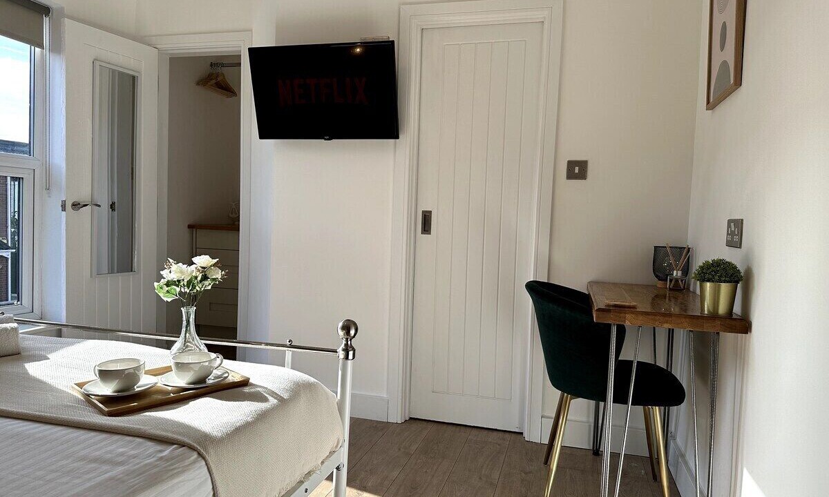 Photo of Others in Hull