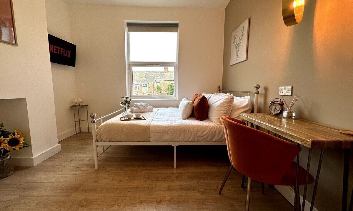 Photo of Others in Hull