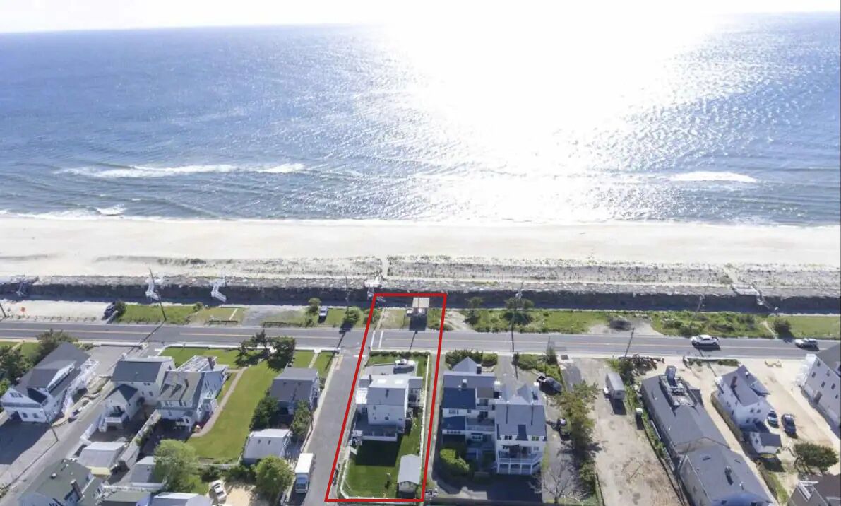 Photo of Others in Sea Bright