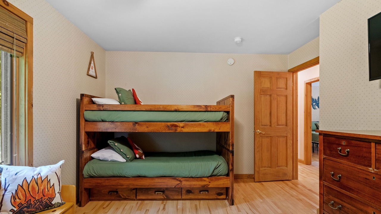 Photo of Bedroom in Town of Hope