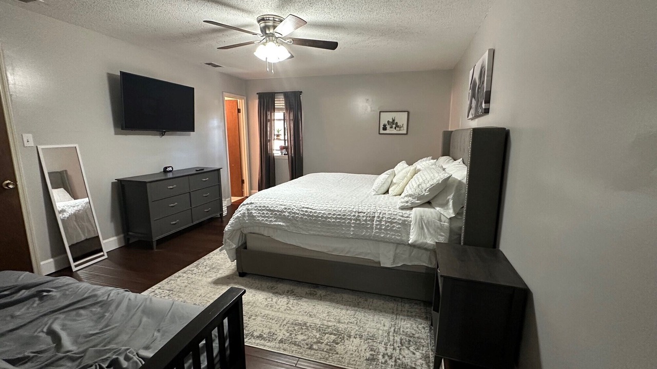 Photo of Bedroom in Windsor Forest
