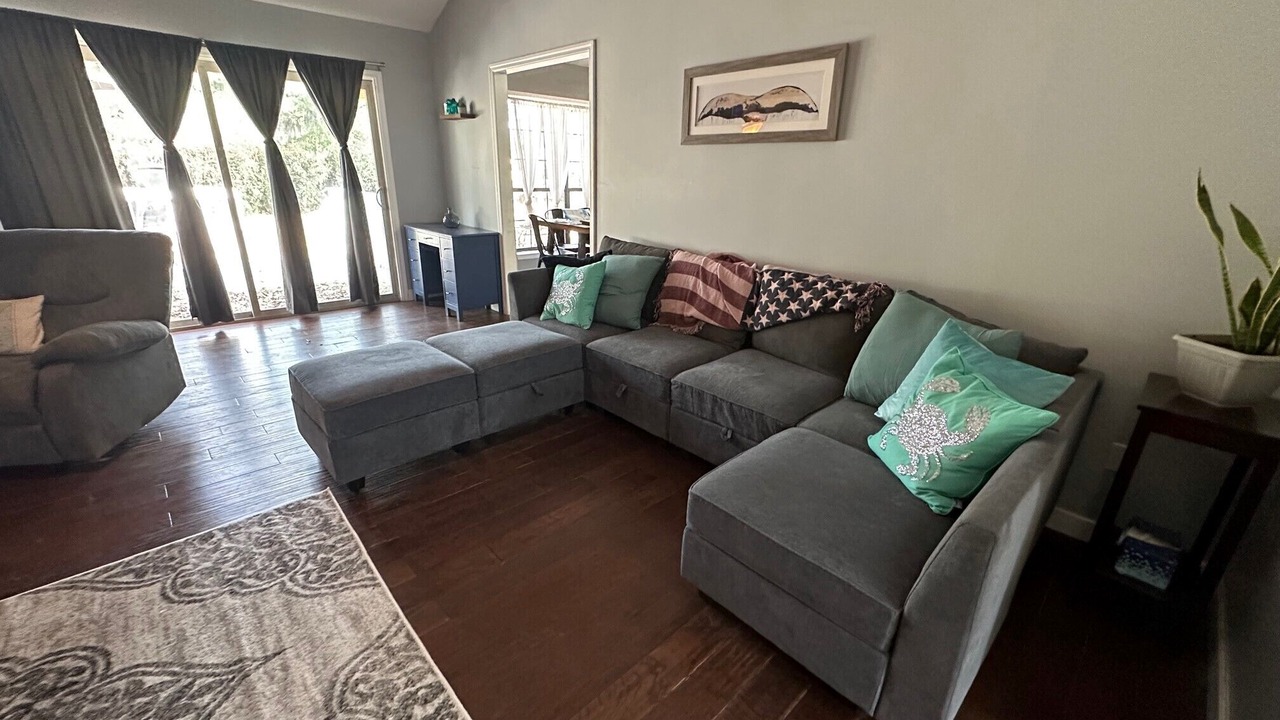 Photo of Livingroom in Windsor Forest