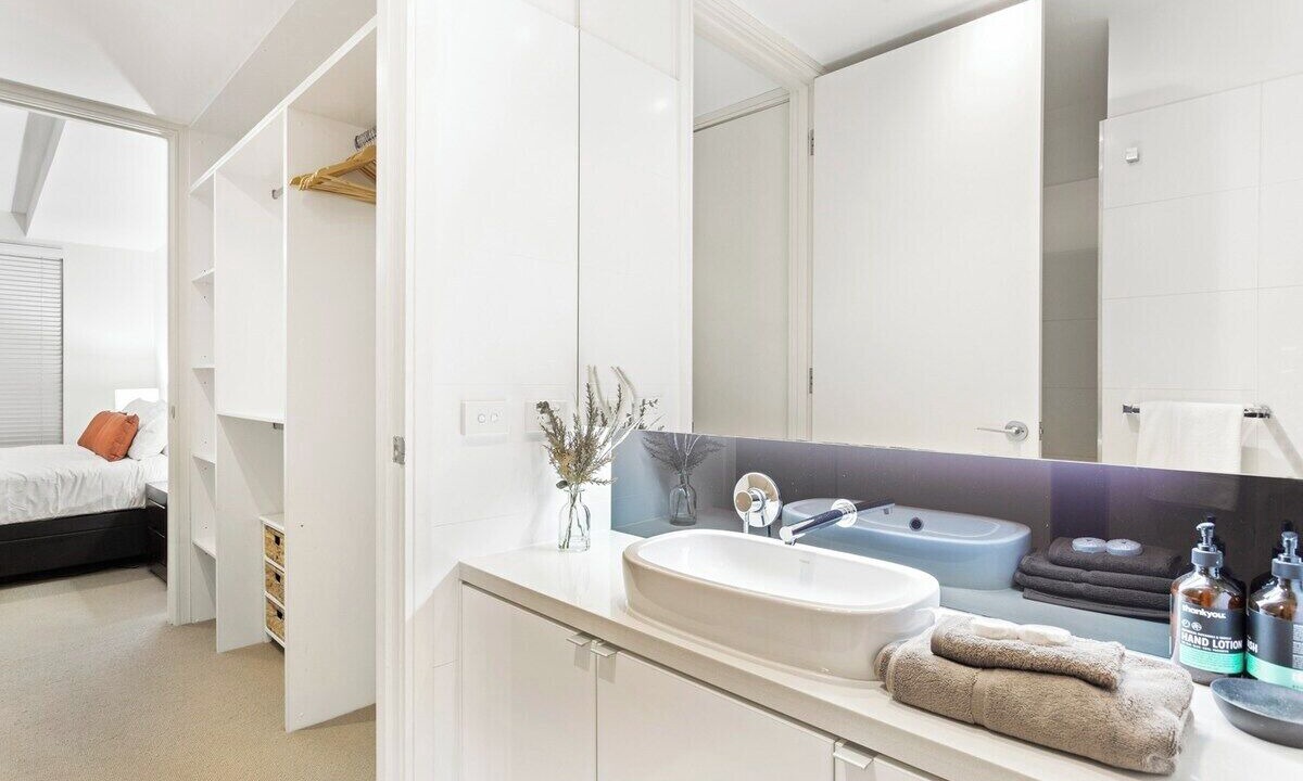 Photo of Bathroom in Cowes