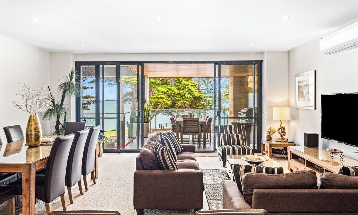 Photo of Livingroom in Cowes