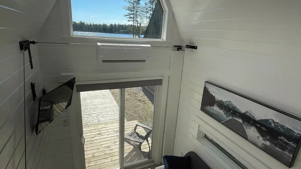 Photo of Livingroom in Clare