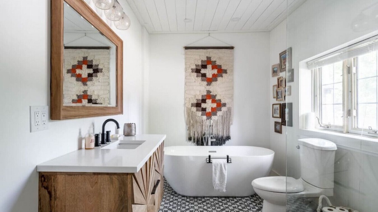 Photo of Bathroom in Puslinch