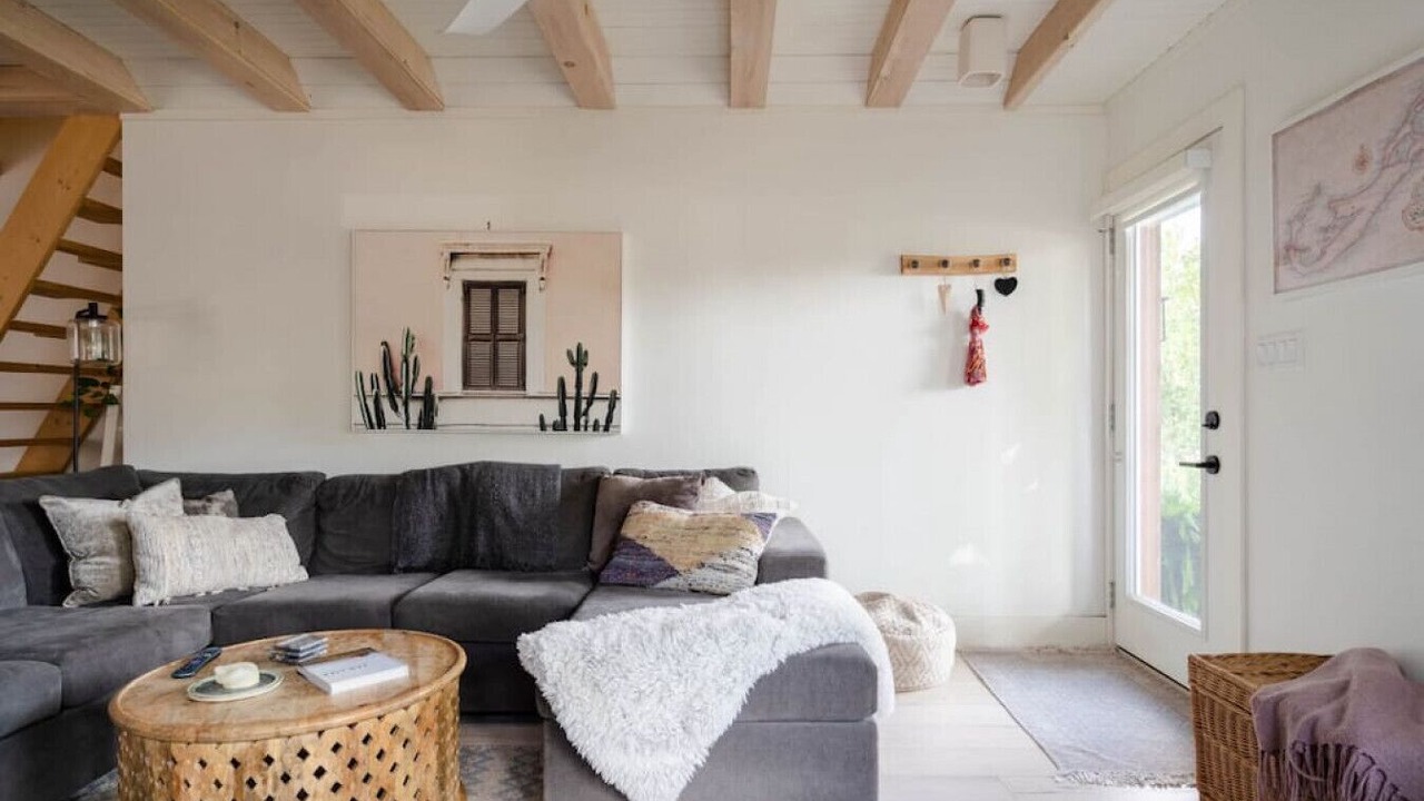 Photo of Livingroom in Puslinch