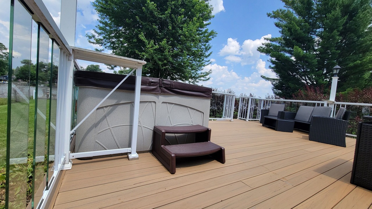Photo of Patio Balcony in McHenry